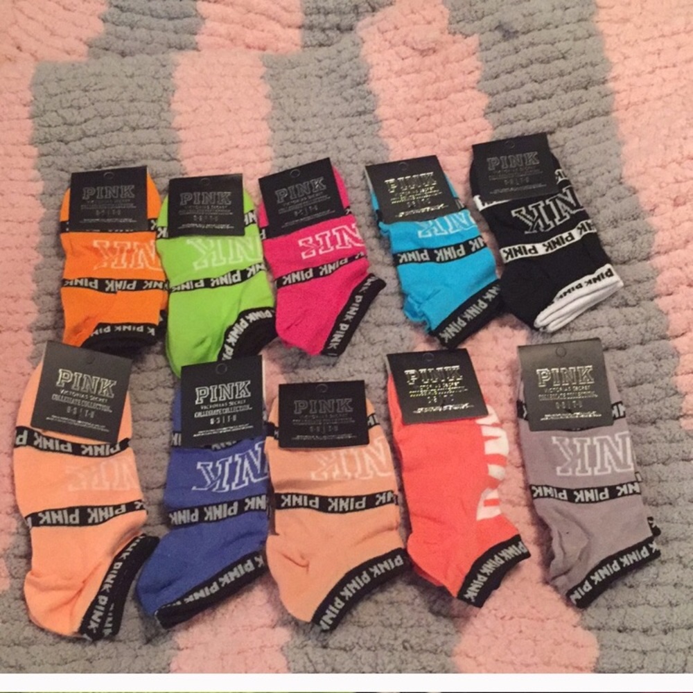 10 pair NWT Victoria’s Secret socks